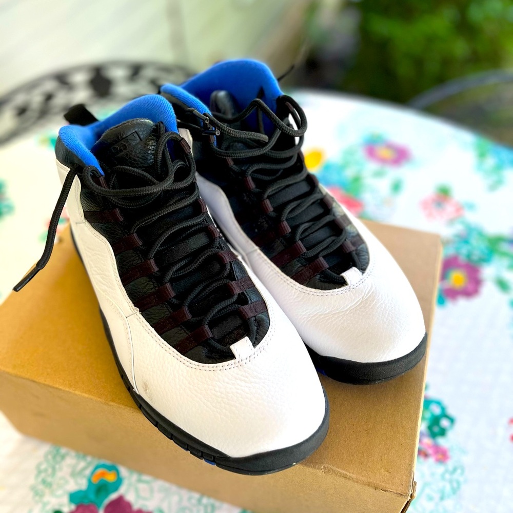 Jordan Retro 10